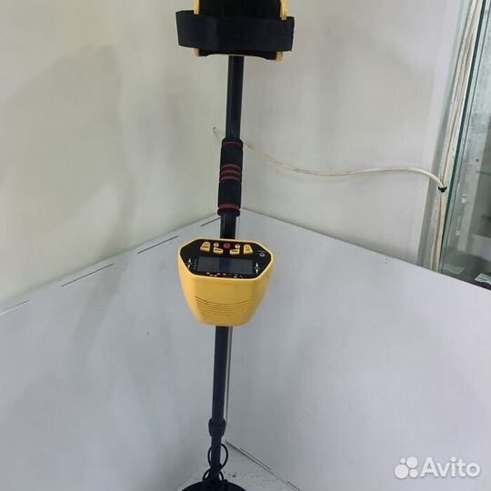 Металлоискатель Металлоискатель GC-1028