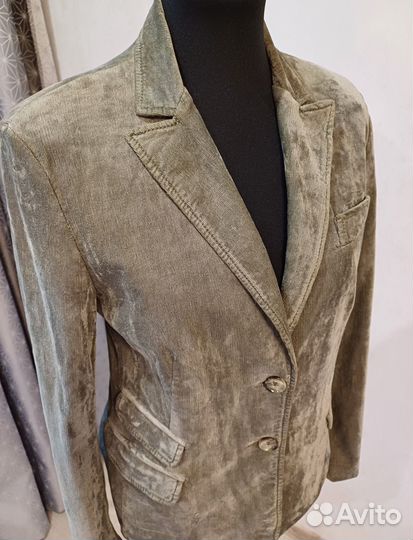 Пиджак цвета хаки из вельвета. IQ berlin,Германия
