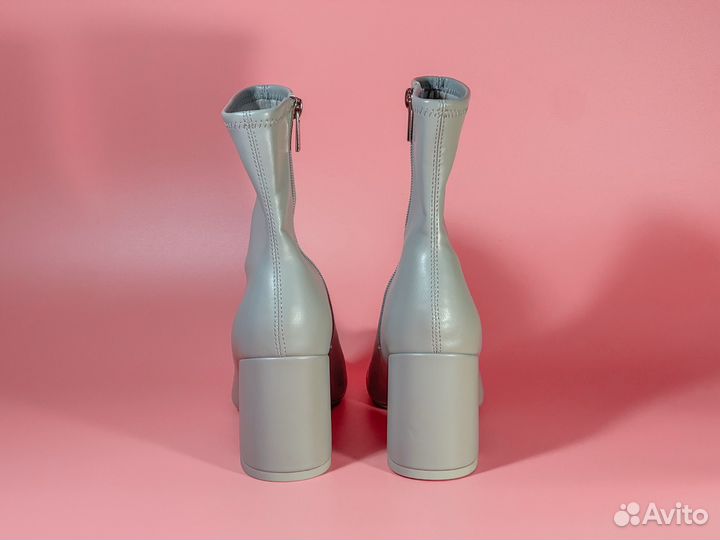 Ботильоны Bershka серые