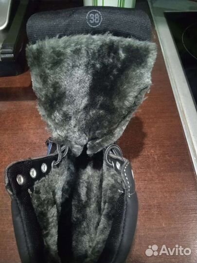 Продам ботинки для мальчика