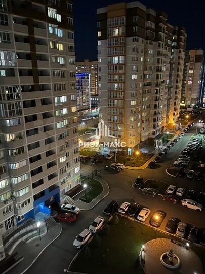 2-к. квартира, 54 м², 11/16 эт.