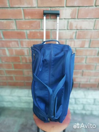 Дорожная сумка на колесиках