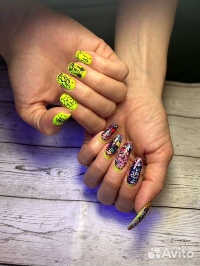 Маникюр,педикюр, в 4 руки,брови