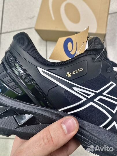 Кроссовки asics gore tex (41-45)