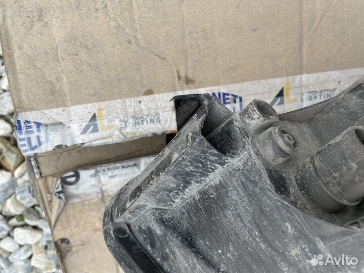 Фара левая Лада Гранта