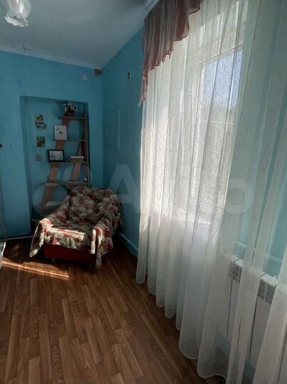 Комната 15 м² в 5-к., 2/2 эт.