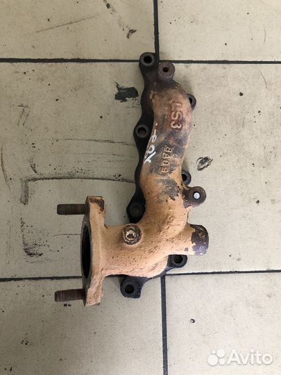 Коллектор выпускной левый Montero Sport 1