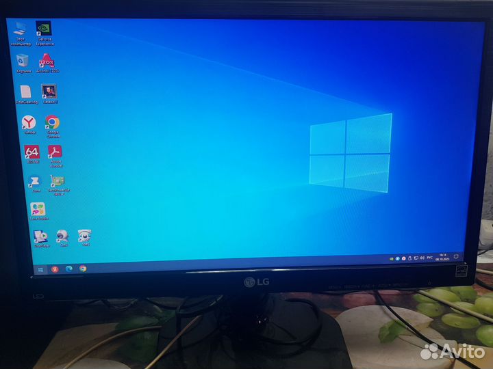 Компьютер с монитором