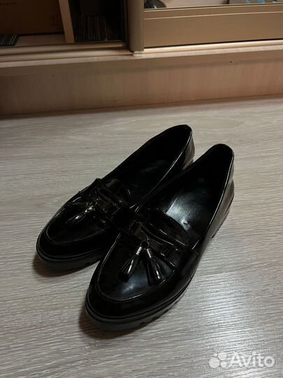 Лофферы лаковые