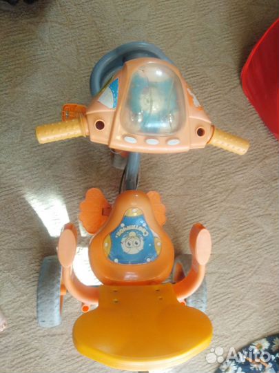 Велосипед для малышей с ручкой