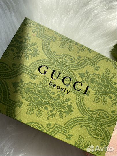 Гребень Gucci