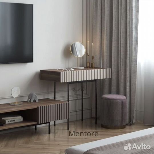 Консольный столик Batista