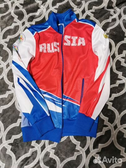 Спортивный костюм для выступлений