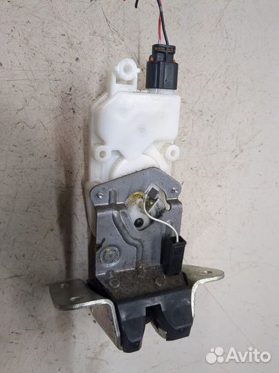 Замок багажника Peugeot 4007, 2007