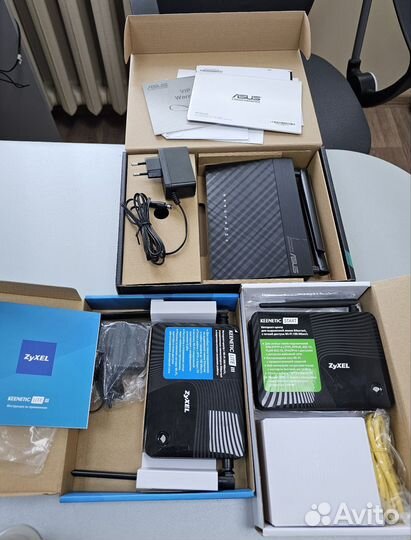 Три Wi Fi роутера