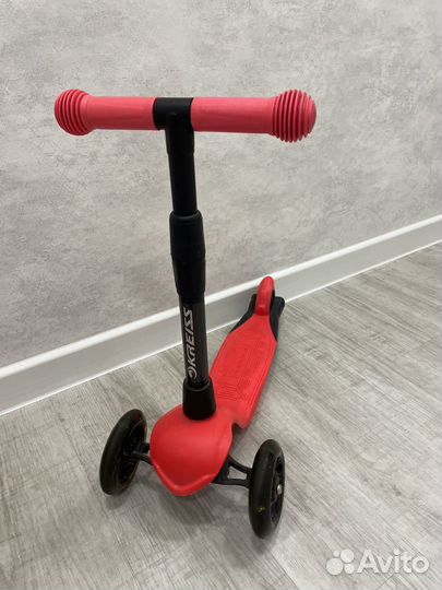 Самокат трехколесный Kreiss