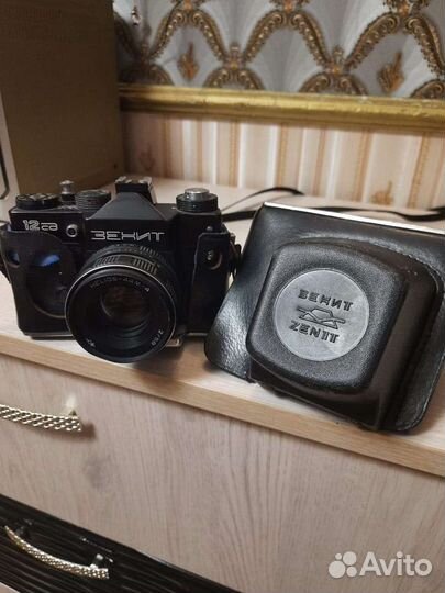 Фотоаппарат Зенит 12сд с объективом Helios