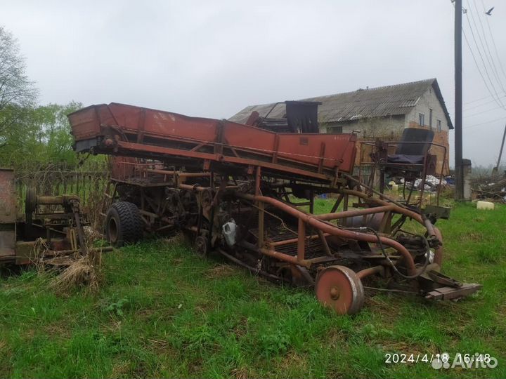 Картофельный комбайн кку2