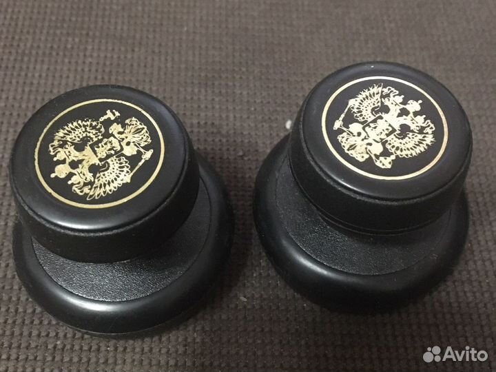 Футляры для печатей