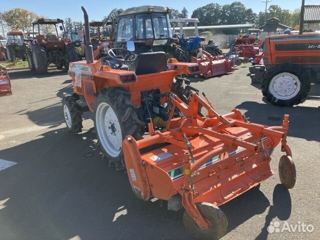 Мини-трактор Kubota L1-18, 1999