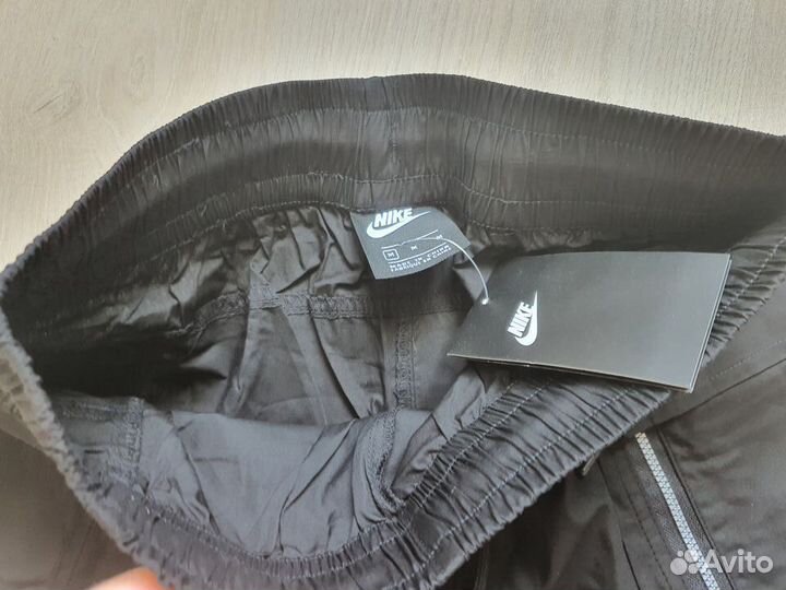 Шорты мужские Nike swoosh CZ8679-201 нейлон S