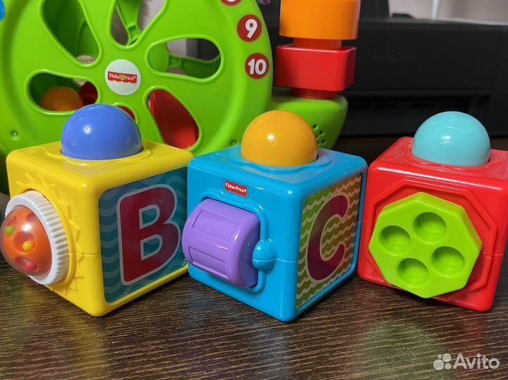 Развивающие игрушки fisher price