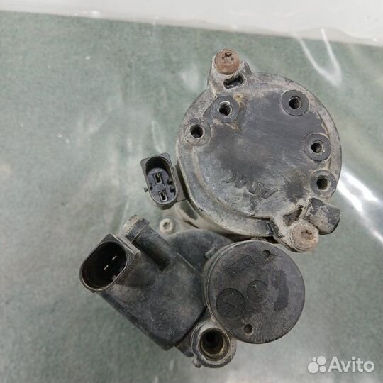 Компрессор подвески Mercedes-Benz S W221 M273.961