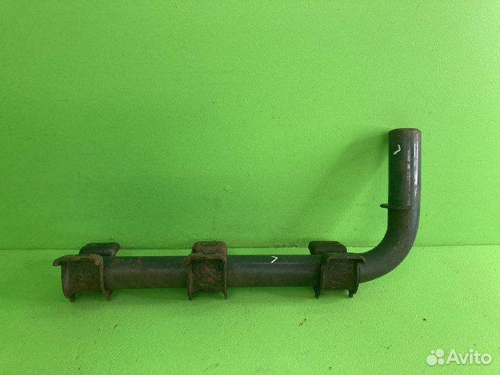 Кронштейн крепления подножки кабины iveco stralis