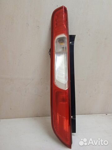 Фонарь задний левый Ford Focus хетчбэк 5-ти дв
