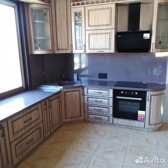 Кухонные гарнитуры