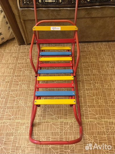 Санки с ручкой