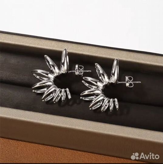 Дизайнерские серьги
