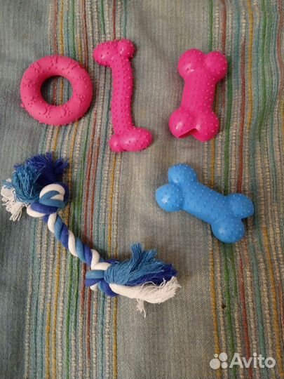 Игрушки для маленьких собак