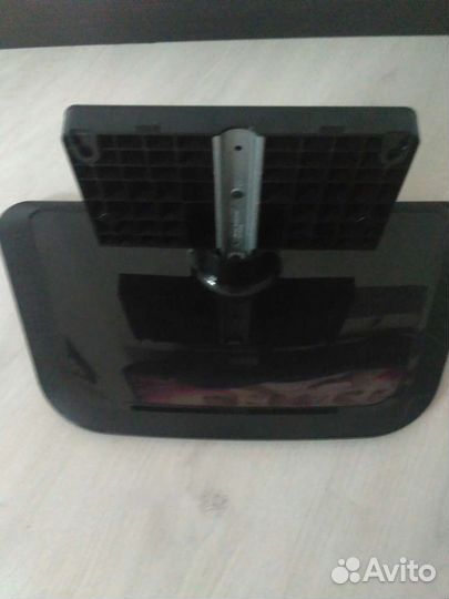 Подставка под телевизор