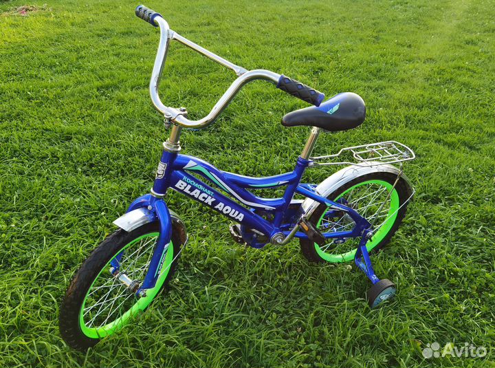 Велосипед на 4-6 лет Black Aqua Космонавт 16