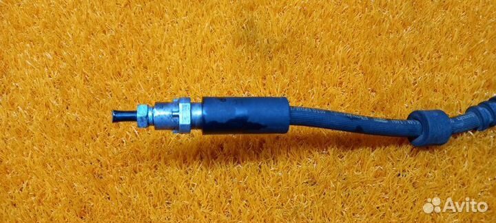 Шланг тормозной передний левый Bmw 1-Series F20