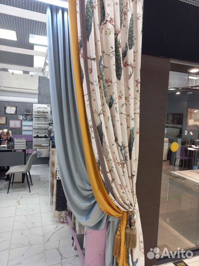 Дизайнер по шторам, карнизам, жалюзи