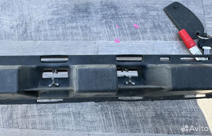 Mercedes cls 257 кронштейн бампера