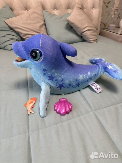 Игрушка дельфин