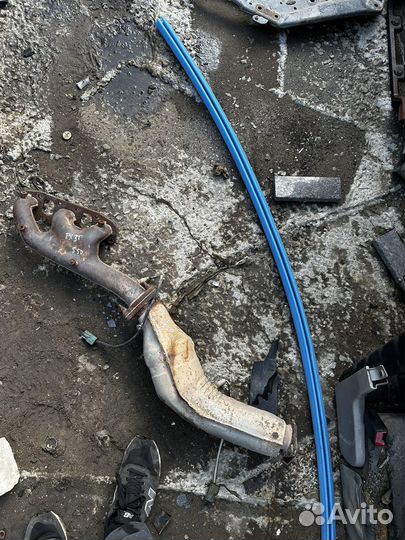 Выпускной коллектор Infiniti fx35 s50