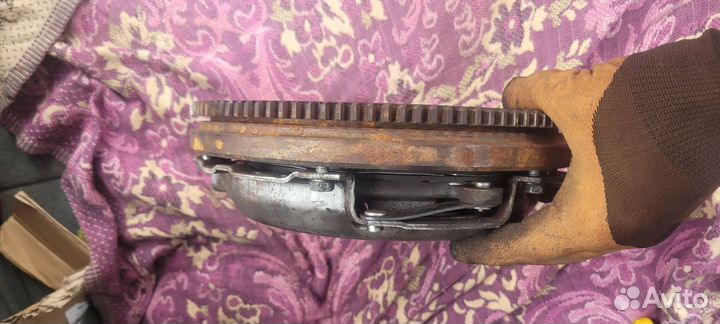 Корзина Сцепления в сборе на Тойоту Авенсис 1.8