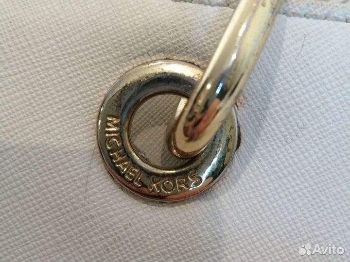 Сумки чёрная, белая в хорошем состоянии