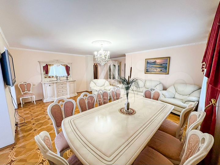 5-к. квартира, 136,7 м², 4/13 эт.