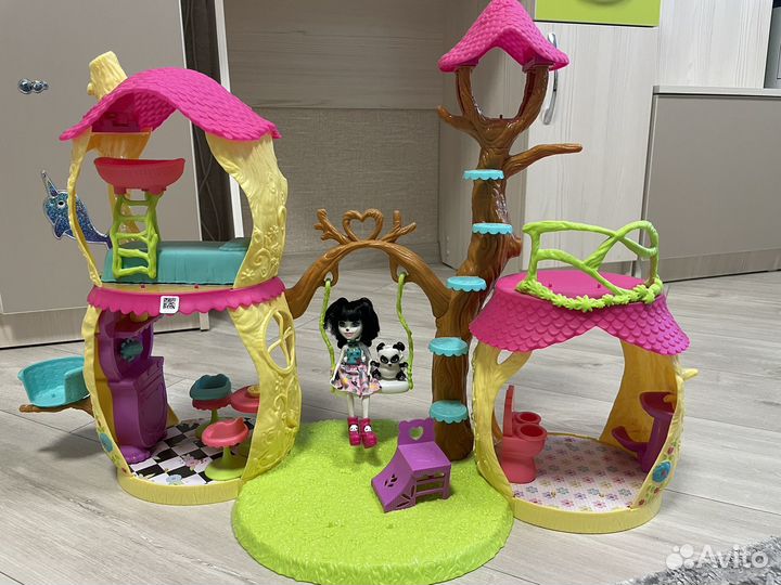 Домик и куклы Энчантималс