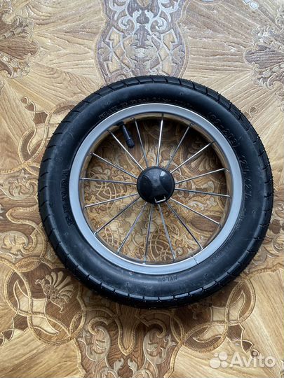 Колесо для коляски классической