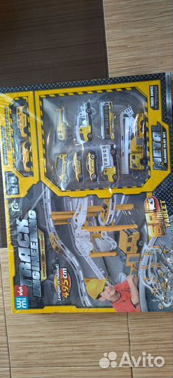 Трек с машинками WiMi из 68 элементов