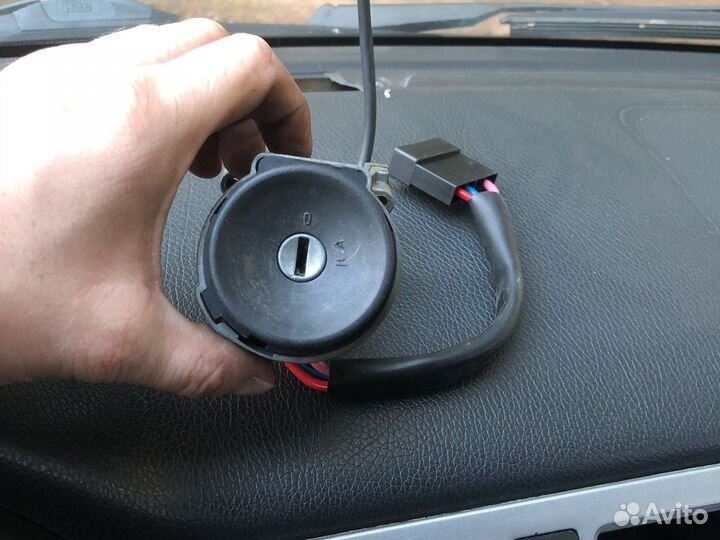 Замок зажигания на priora