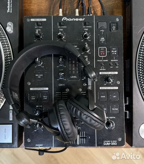 Музыкальное оборудование / комплект для диджея