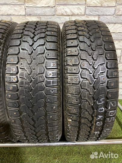 Yokohama Ice Guard F700Z 205/60 R16