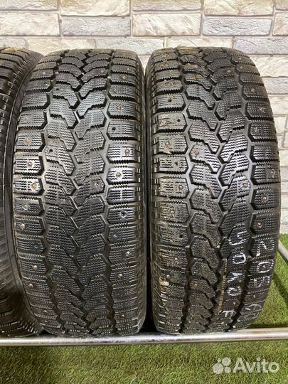 Yokohama Ice Guard F700Z 205/60 R16